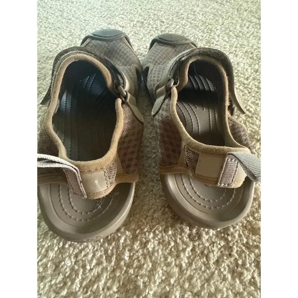 Crocs Swiftwater Mesh Deck Sandals Women's Size 9 Outdoor Water Beach